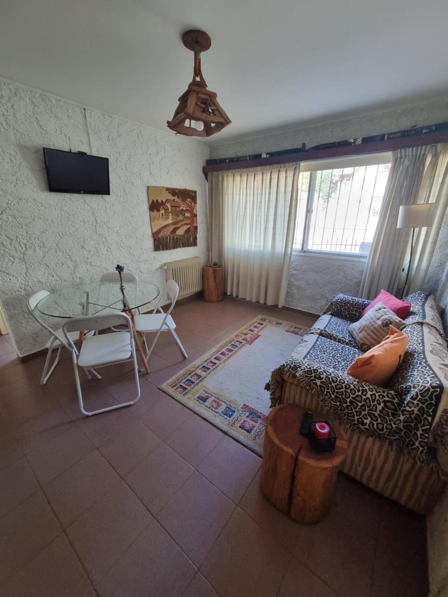 Departamento Completo Centro Apartment